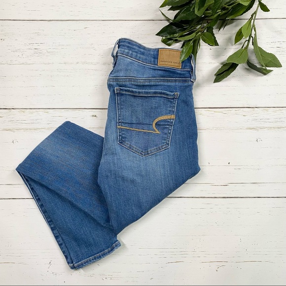 American Eagle Outfitters Denim - American Eagle Medium Wash Jegging Jeans 4 Regular